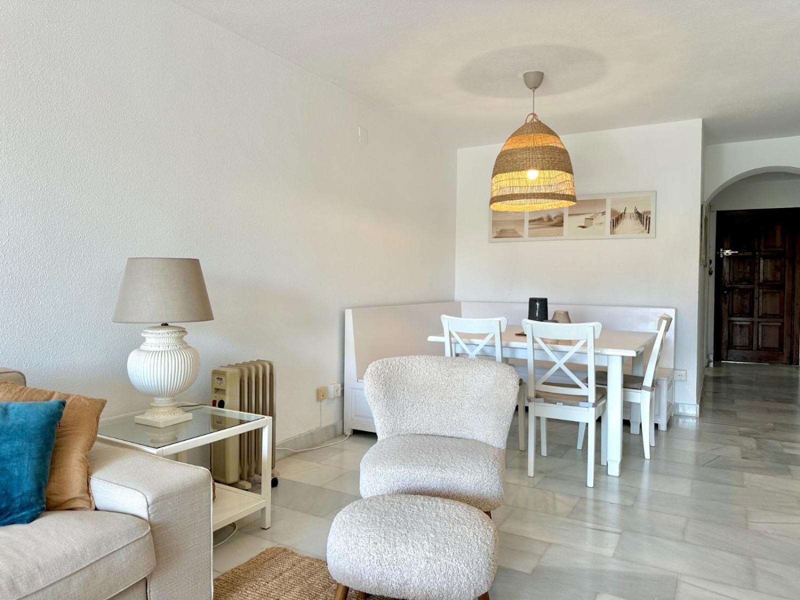 Modern 2 Bedroom In Apartamento *