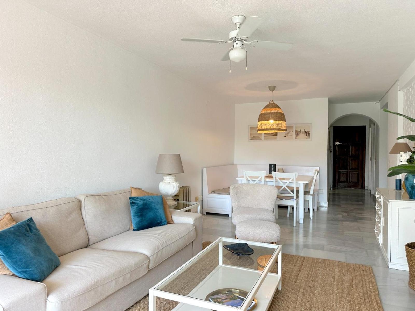 Modern 2 Bedroom In Apartamento *